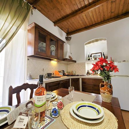 فيلا Tatiana - Historic House #Domusitaliane باري المظهر الخارجي الصورة