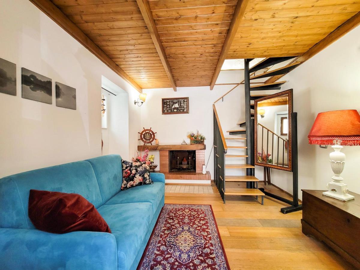 فيلا Tatiana - Historic House #Domusitaliane باري المظهر الخارجي الصورة