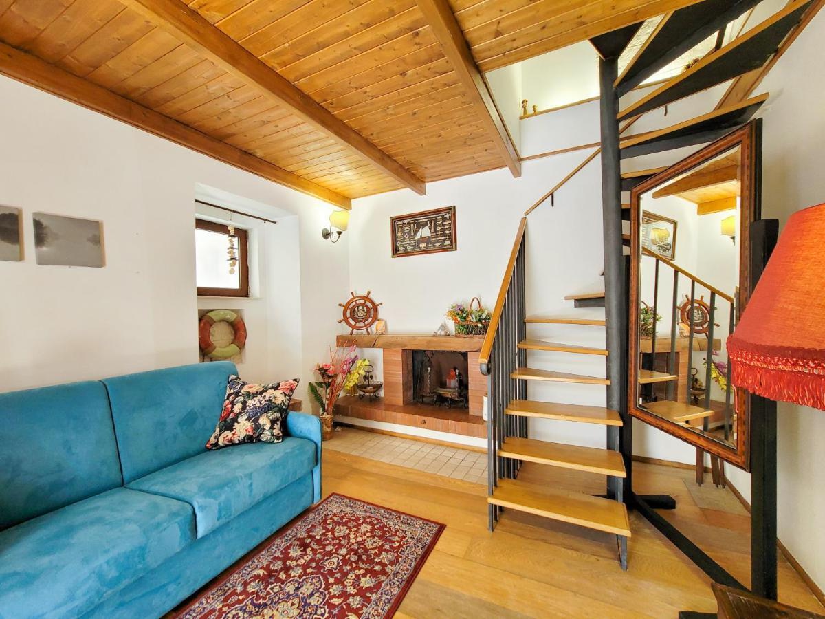 فيلا Tatiana - Historic House #Domusitaliane باري المظهر الخارجي الصورة