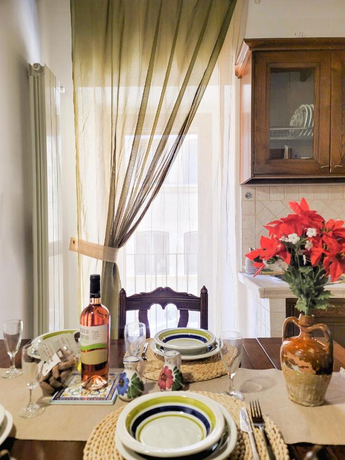 فيلا Tatiana - Historic House #Domusitaliane باري المظهر الخارجي الصورة